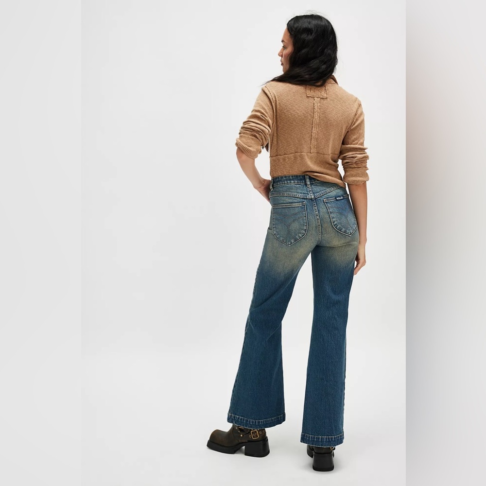 NWT FP X Rolla's East Coast Patch Pocket Flare Jeans - Picture 4 of 4